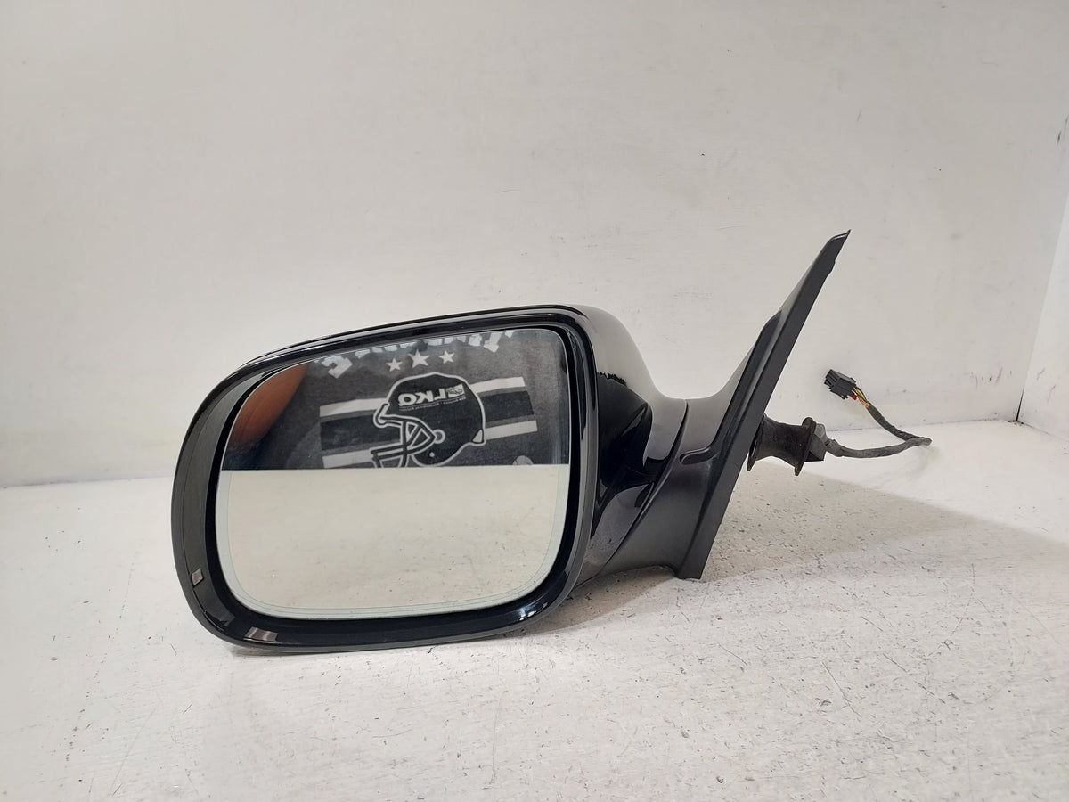 Pre-Owned Audi Q5 Driver Side View Door Mirror W3503