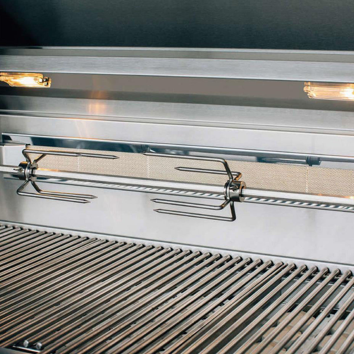 36-Inch 3-Burner Built-In Natural Gas Grill With Stainless Steel Burners & Rotisserie H53265