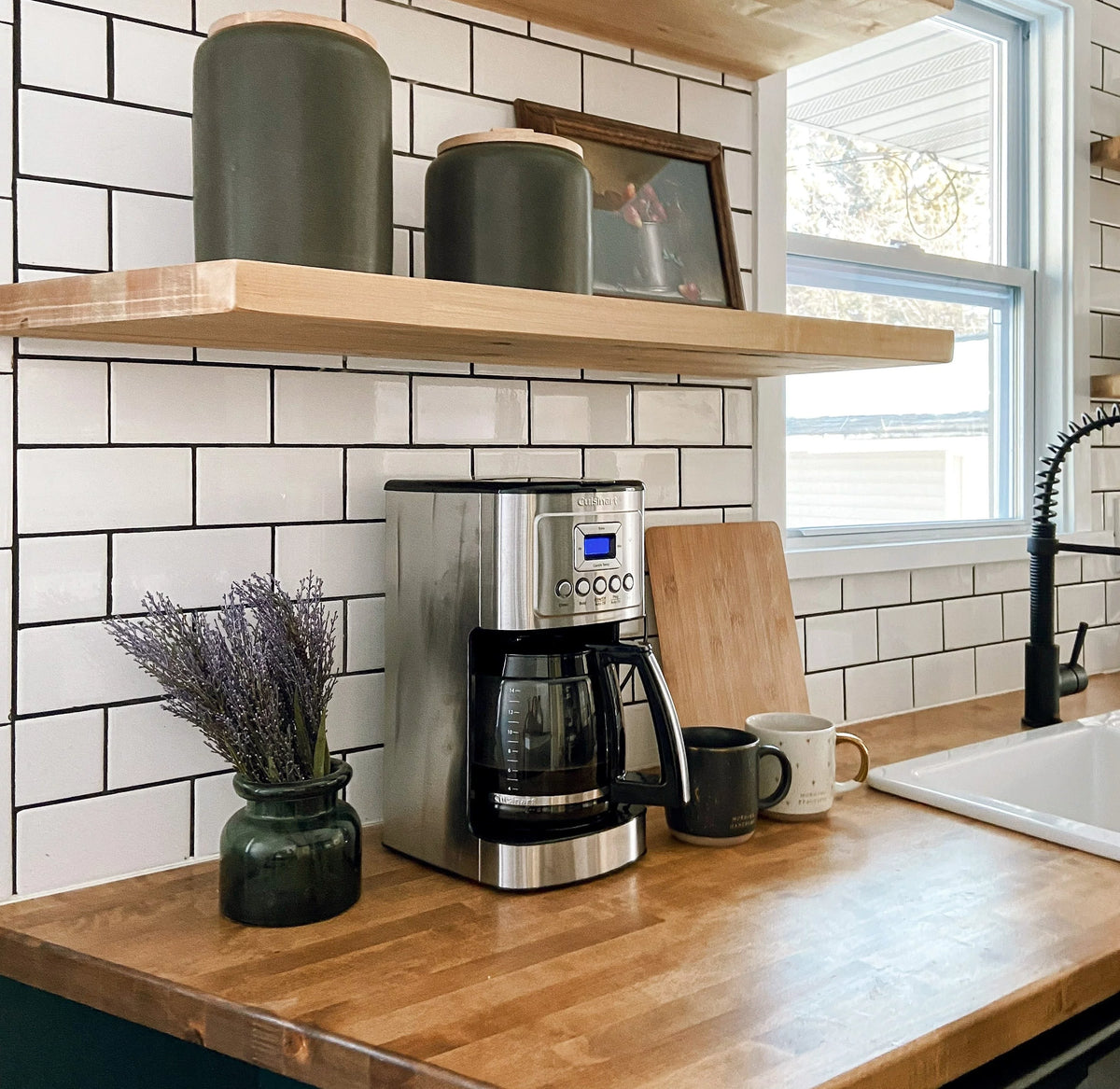 14 Cup Programmable Coffeemaker, Silver E235