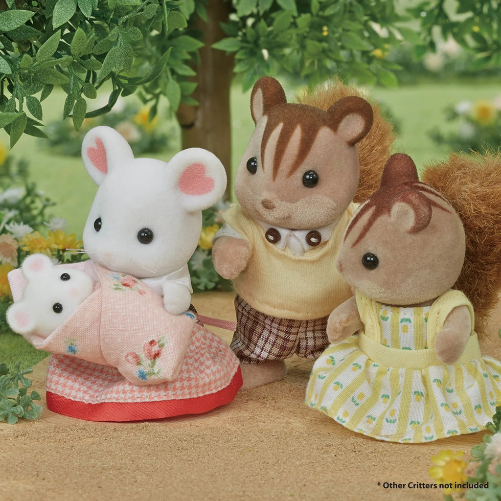 Set of 4 Collectible Doll Figures K45207