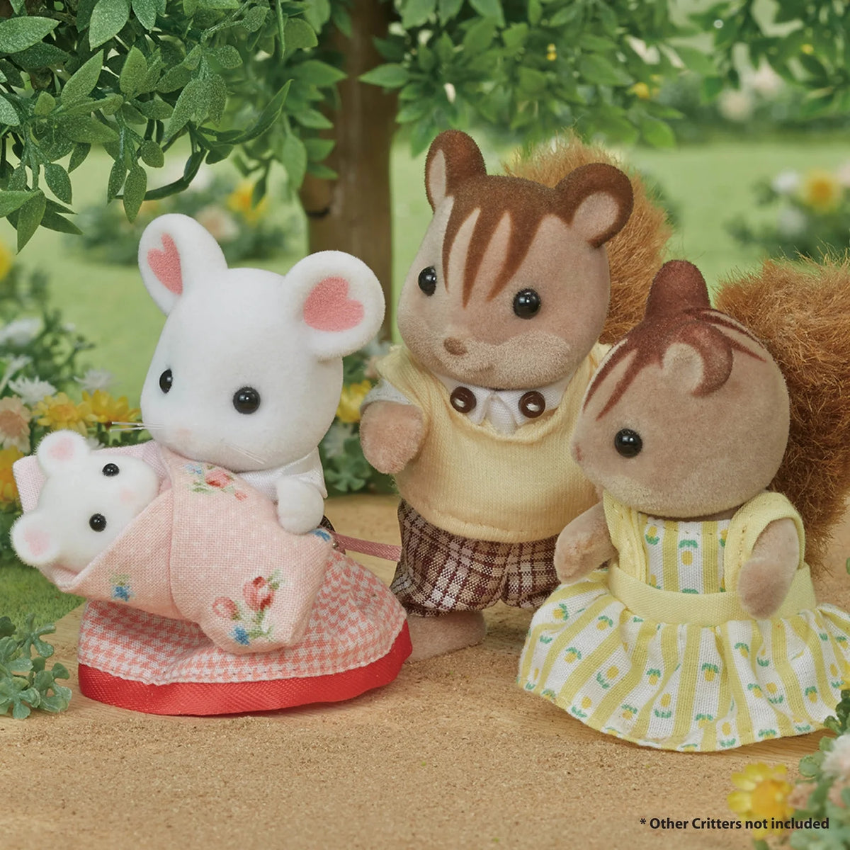Set of 4 Collectible Doll Figures K45207