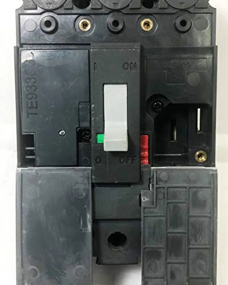 100A 2 Pole Plug Circuit Breaker D330