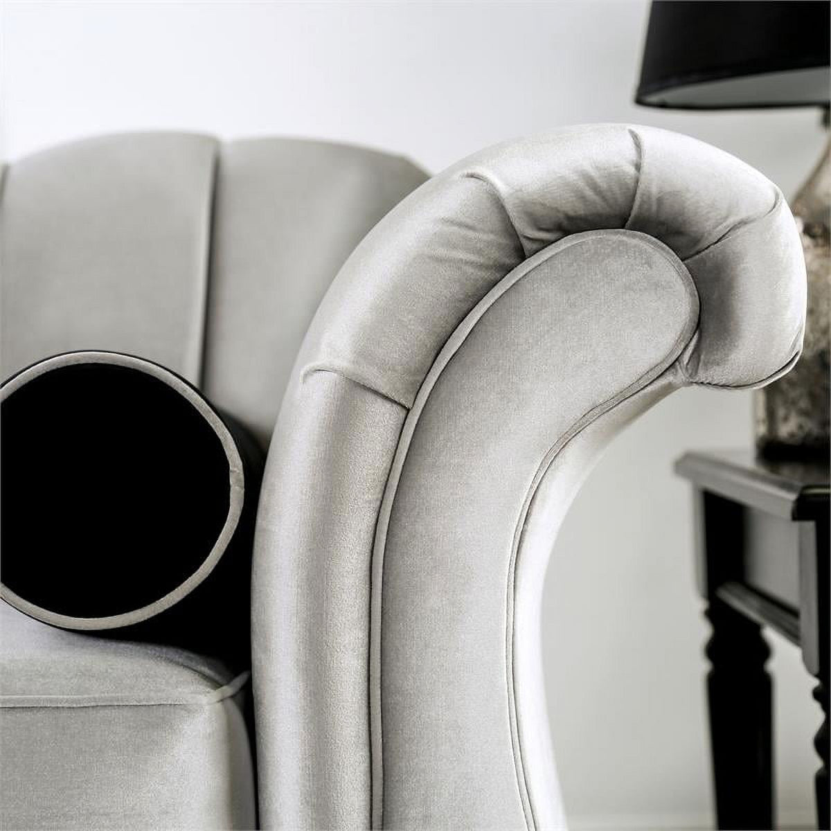 Chenille Upholstered Loveseat in Pewter N16196