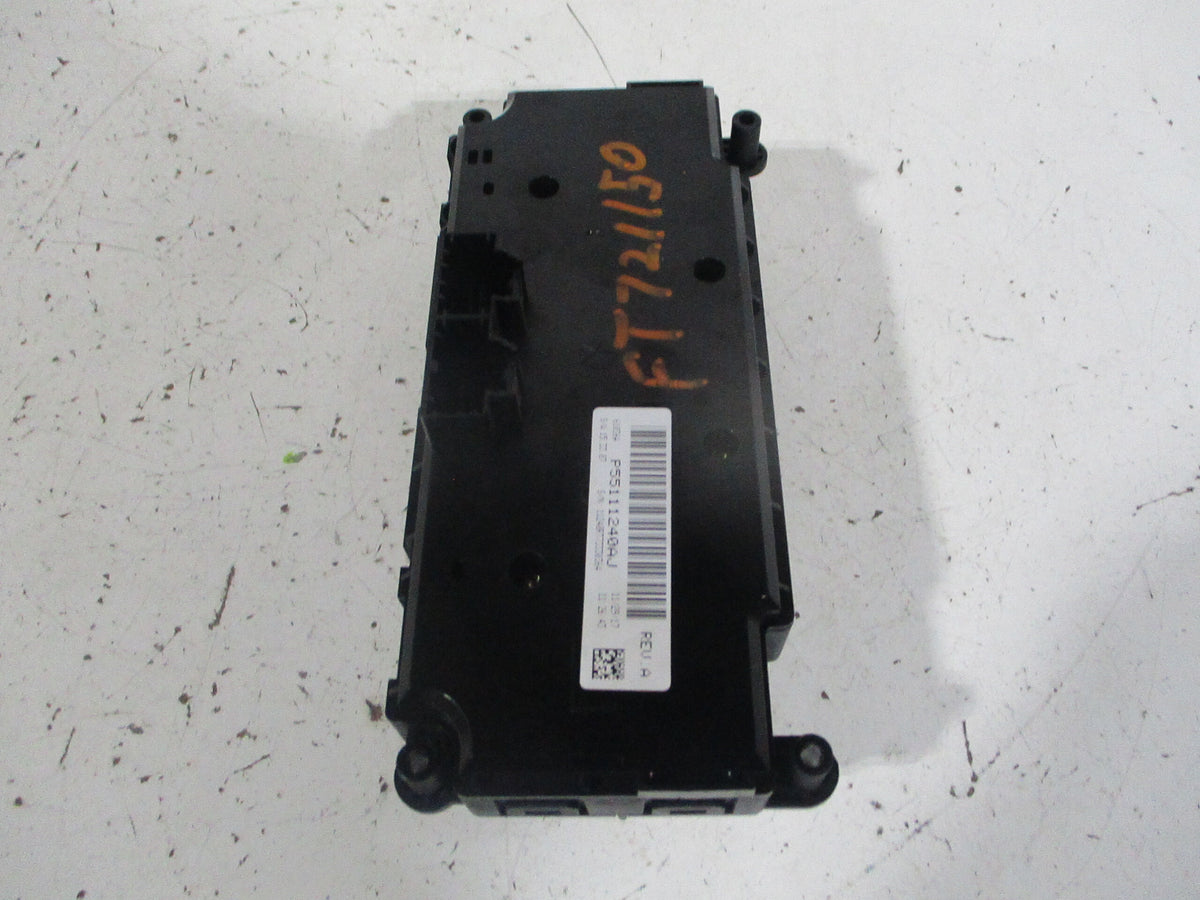 17-20 Dodge Caravan Front Dash AC Heater Temperature Control F440327