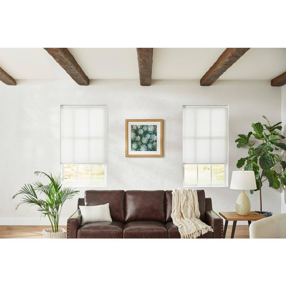 White Cordless Light Filtering Cellular Shade X1576