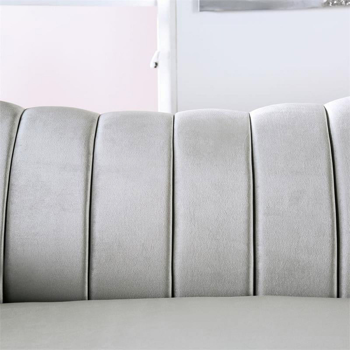 Chenille Upholstered Loveseat in Pewter N16196
