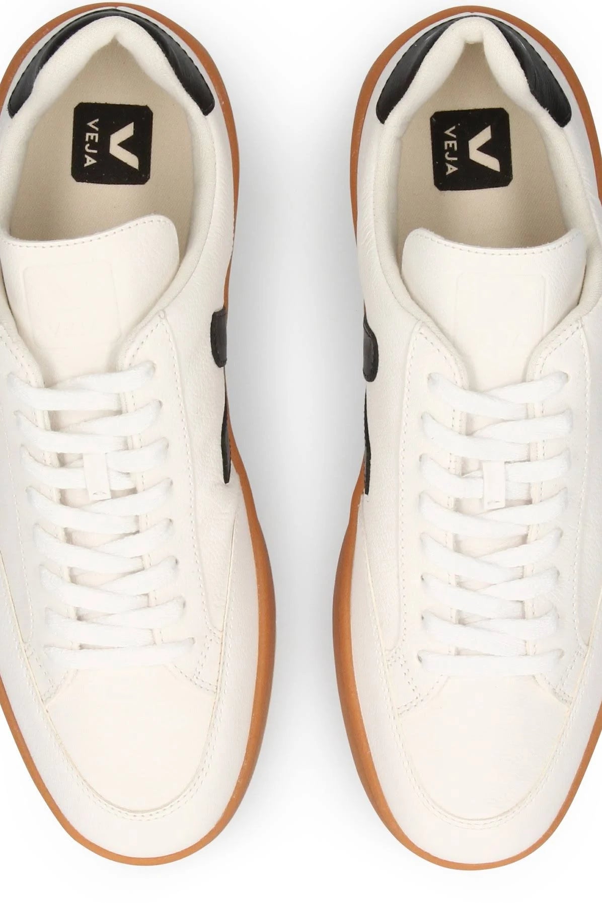 White / Black / Gum Sneakers L52265