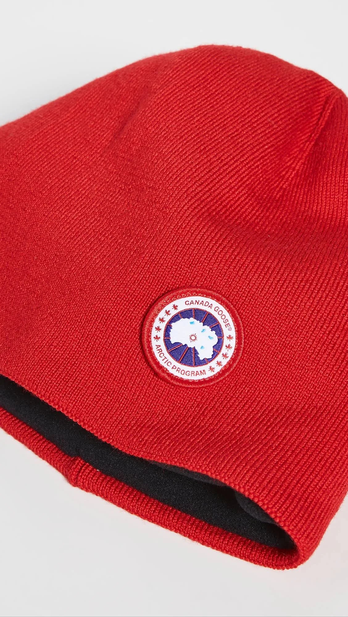 Red Toque M619655