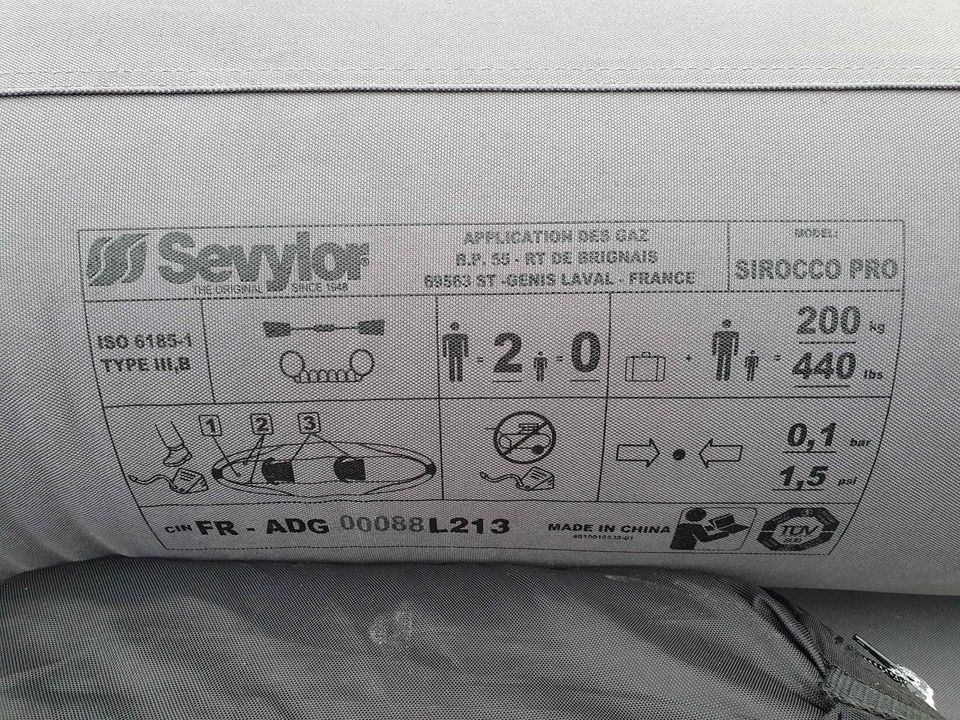 Inflatable kayak G78071
