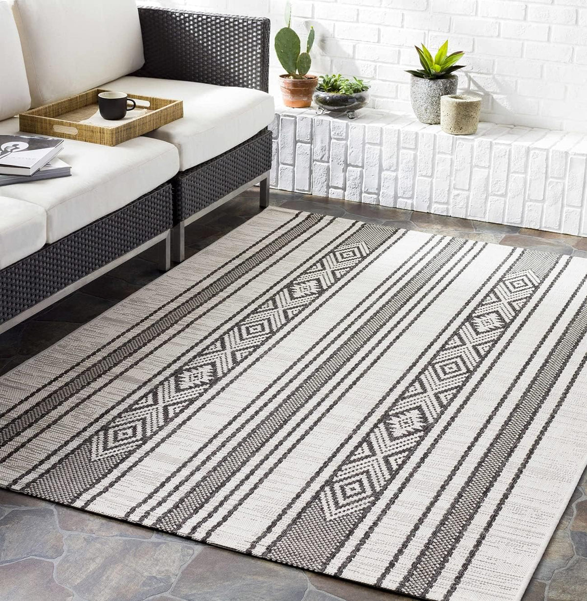 5x7 Medium Gray Area Rug N28833