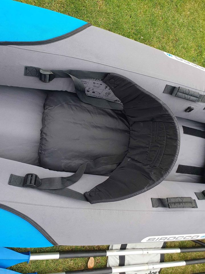 Inflatable kayak G78071