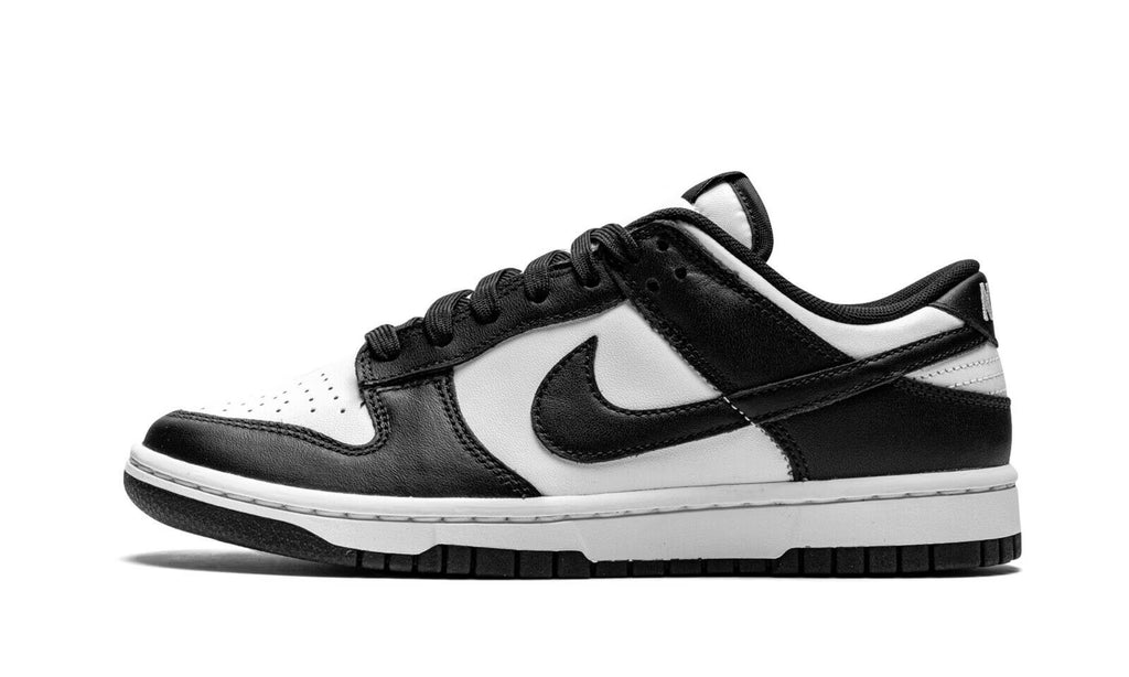 Women's Nike Dunk Low Panda White Black White Sneakers P270