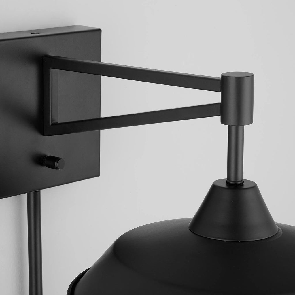 Matte Black 1-Light Sconce R649