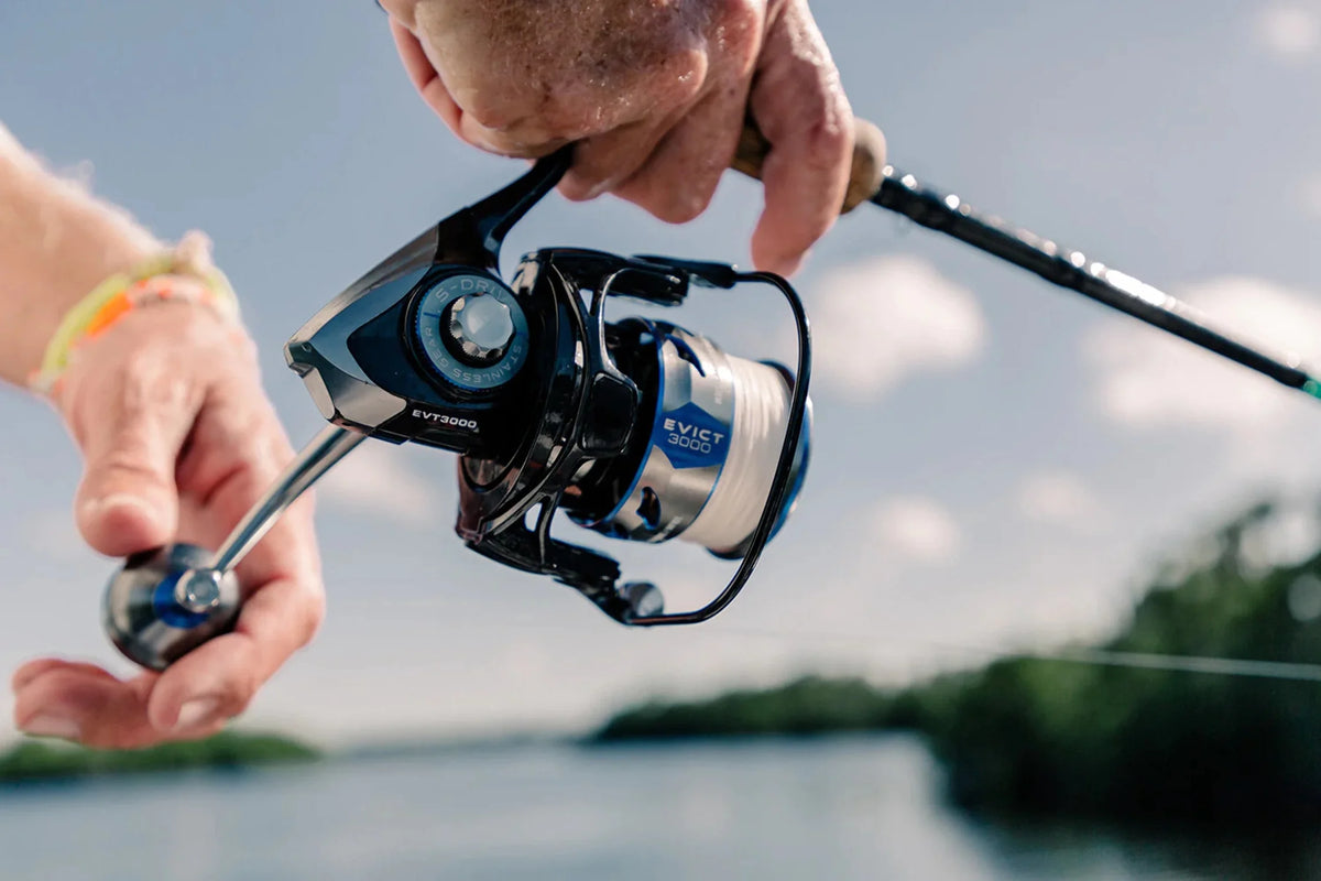 Spinning Reel U77335